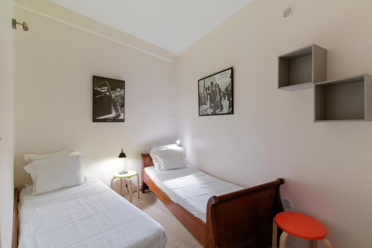 Charming 2 Bedroom In The Heart Of Parijs